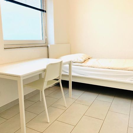Gemütliches Zimmer 20 min vom Frankfurt HBF 3 Langen  Exterior foto